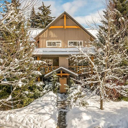 Glacier'S Reach 115B Whistler Exterior photo