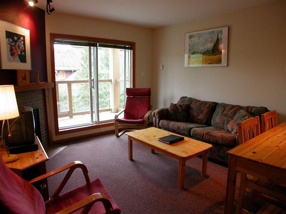 Glacier'S Reach 115B Whistler Exterior photo