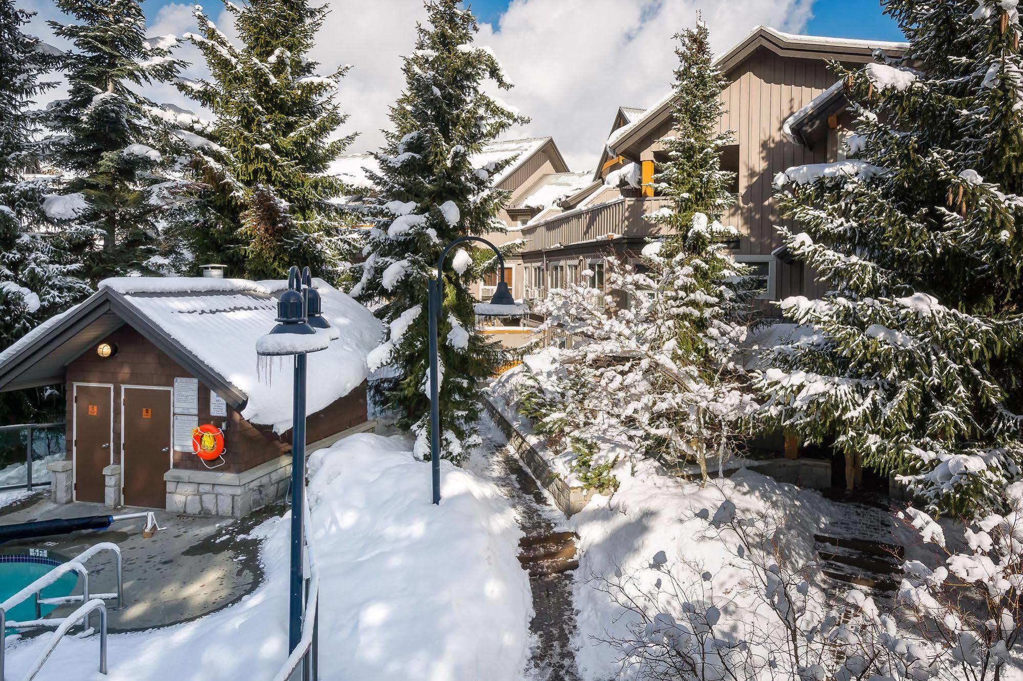 Glacier'S Reach 115B Whistler Exterior photo